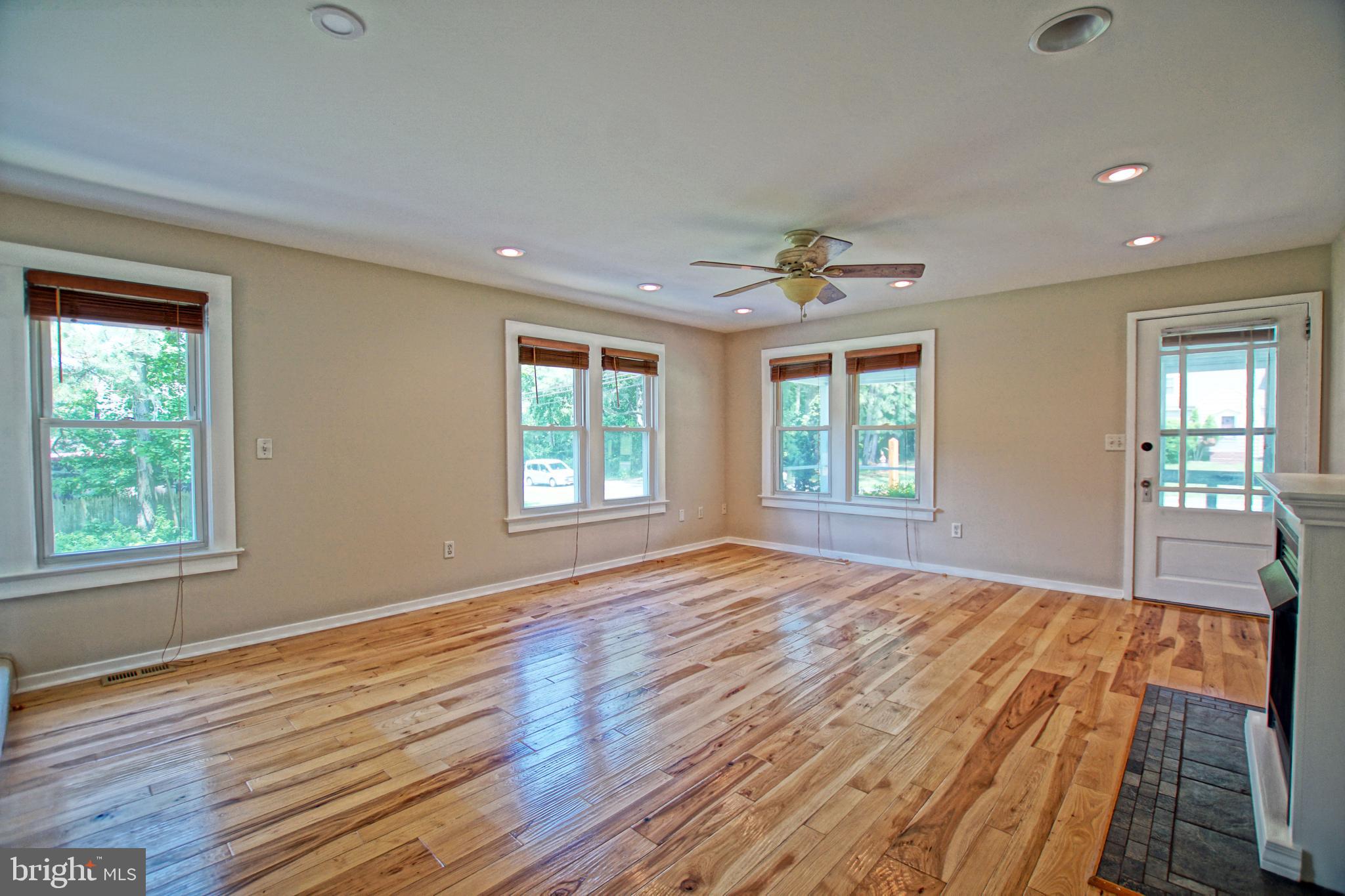 25674 Cave Neck Road Milton, DE 19968 - Photo 7 of 32 Gallery Image 7