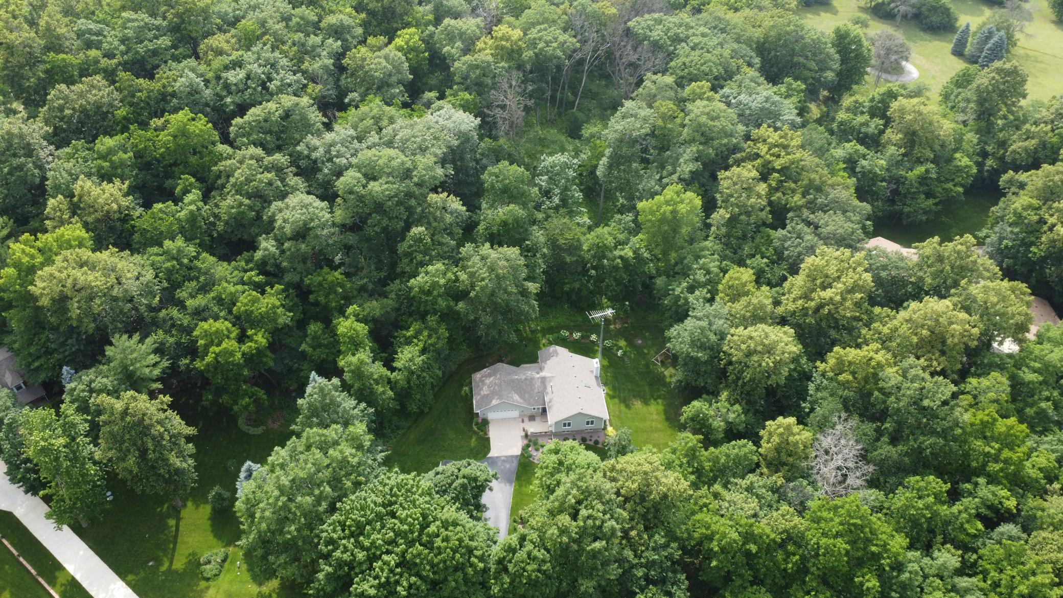 6821 Mesabi Court Northwest Rochester, MN 55901 - Photo 30 of 34