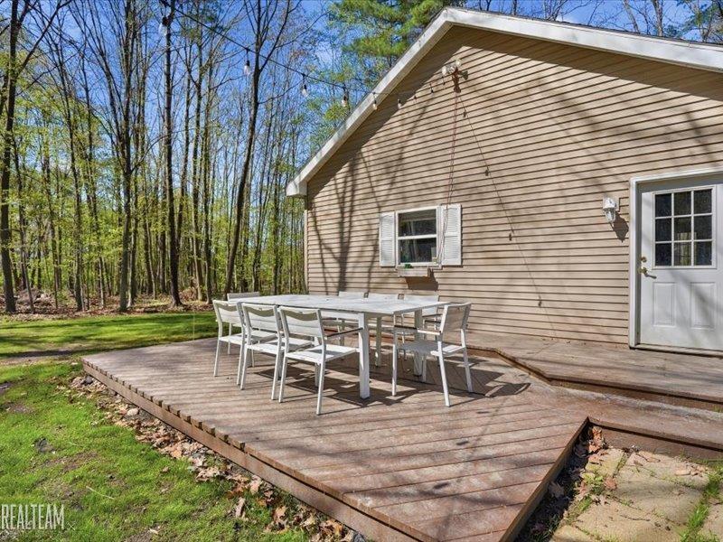 7932 Kilgore Road Avoca, MI 48006 - Photo 19 of 35
