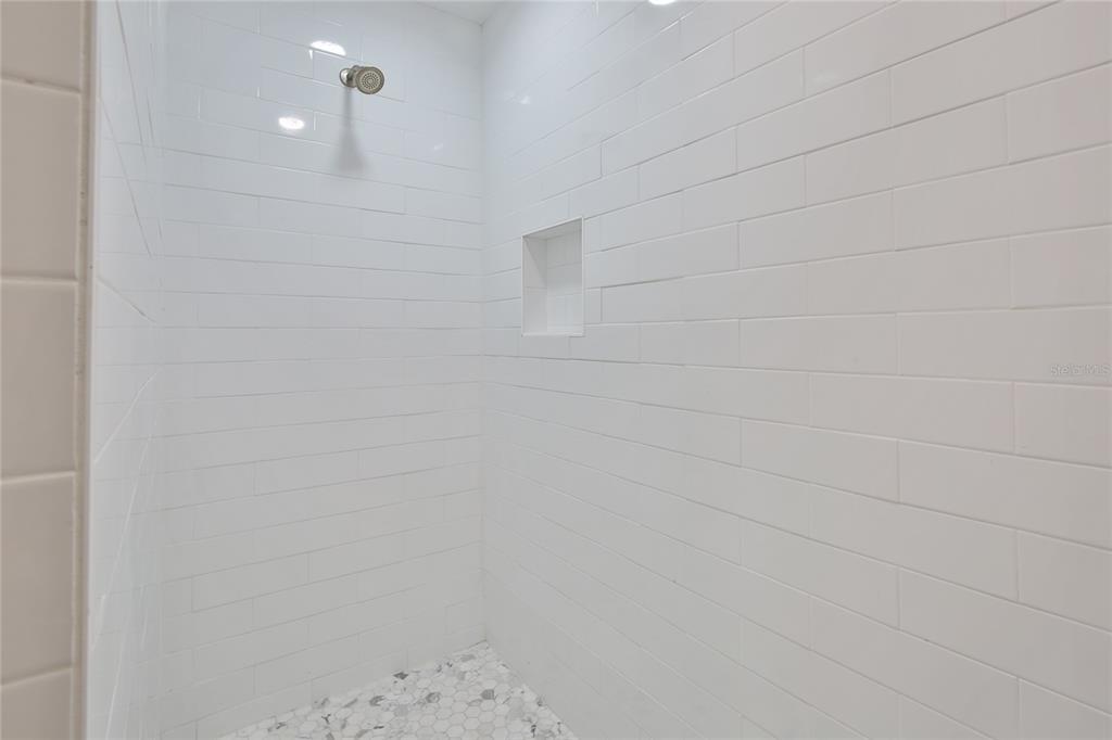 1901 Morrill Street Sarasota, FL 34236 - Photo 13 of 24