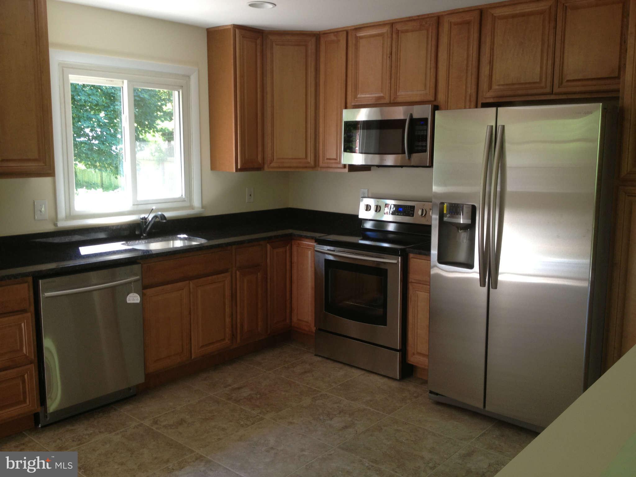 10053 Fox Den Road Ellicott City, MD 21042 - Photo 3 of 24 Kitchen