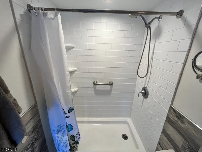 67 Ford Road Denville, NJ 07866 - Photo 21 of 33 Gallery Image 21