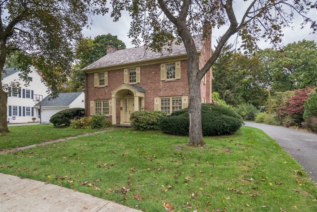 32 Longview Drive Longmeadow, MA 01106 - Photo 39 of 42 a view of a house with backyard and garden