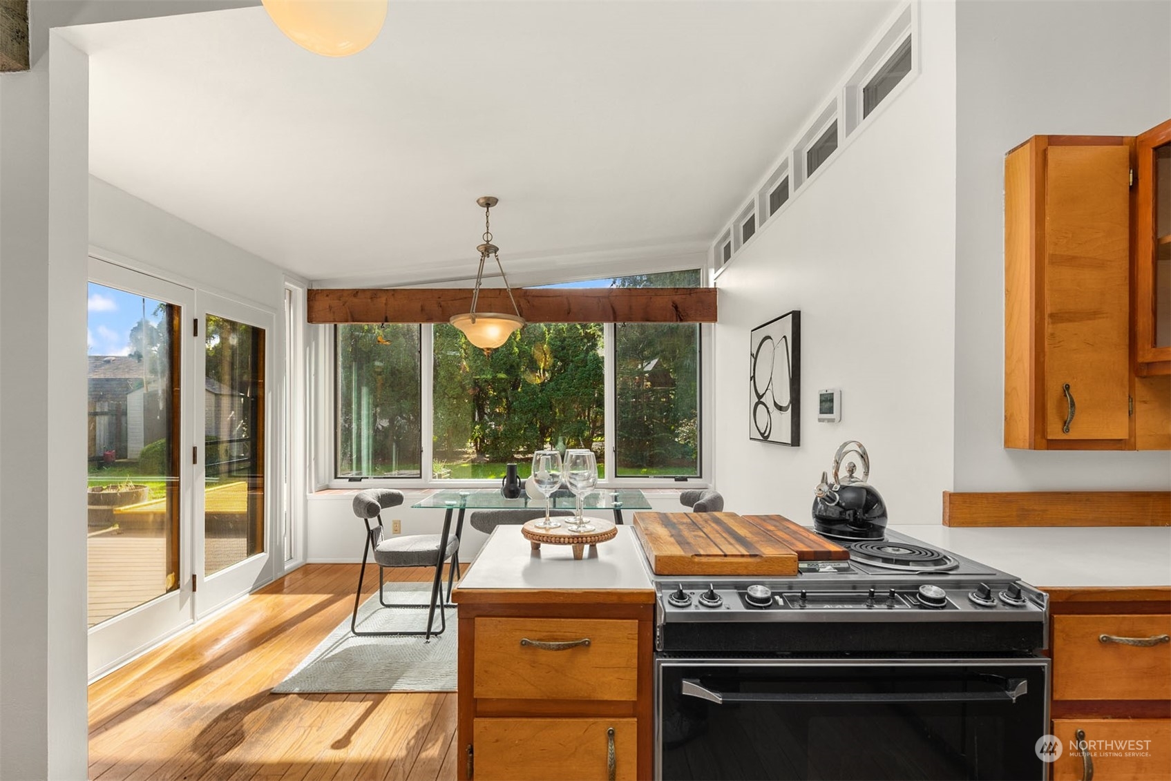 15040 131st Avenue Southeast Renton, WA 98058 - Photo 13 of 39