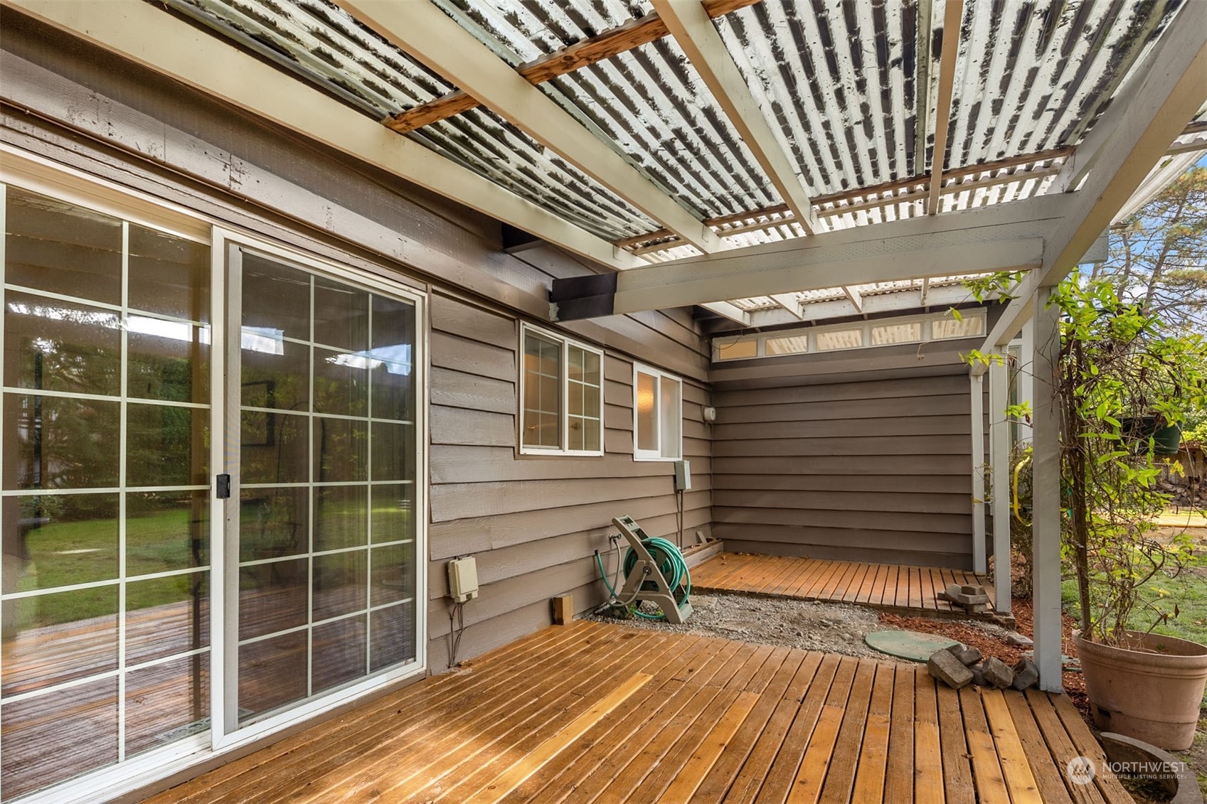 15040 131st Avenue Southeast Renton, WA 98058 - Photo 30 of 39 a view of a house with a balcony