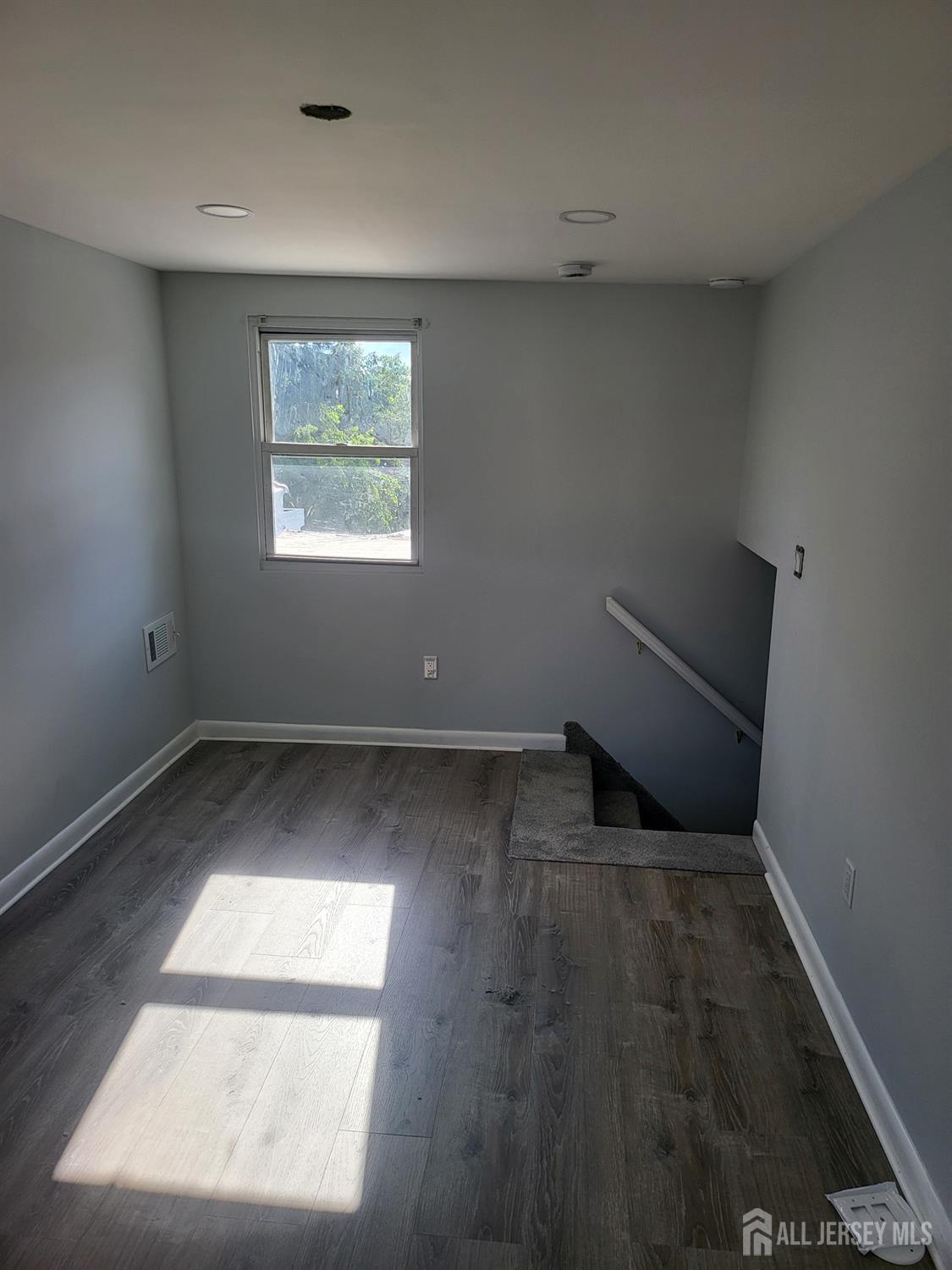 54 State Street Perth Amboy, NJ 08861 - Photo 13 of 21