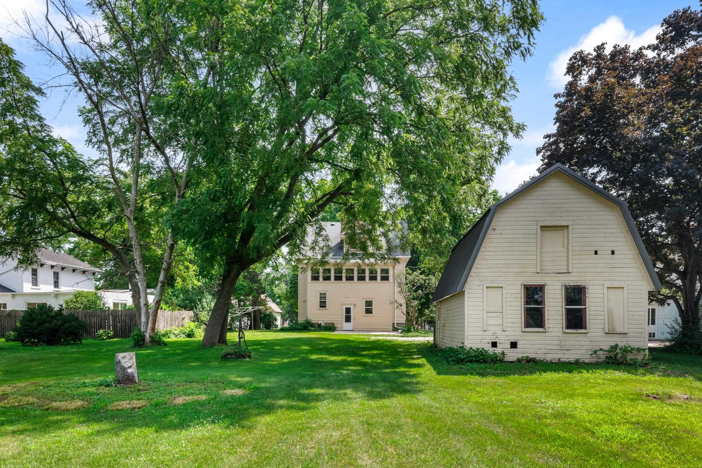 810 South Grove Street Ripon, WI 54971 - Photo 35 of 44