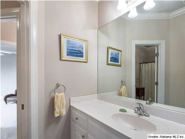 201 Kings Crest Lane Pelham, AL 35124 - Photo 26 of 32