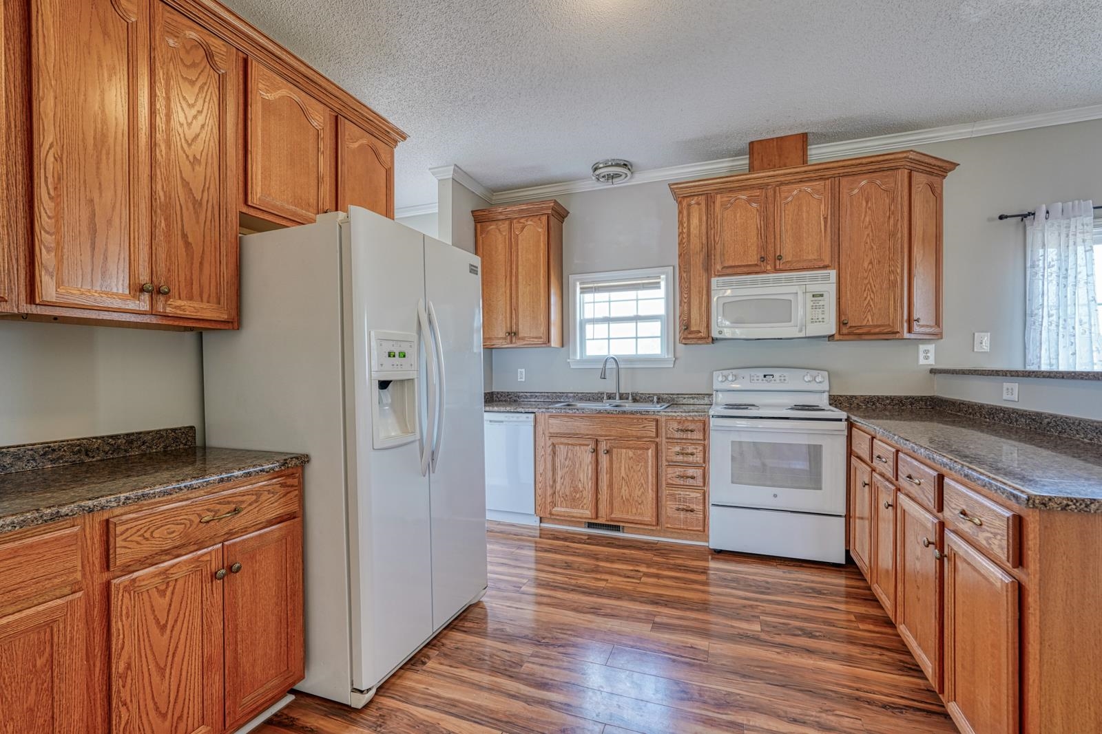 2586 Cowpens Pacolet Road Spartanburg, SC 29307 - Photo 10 of 39 Gallery Image 10