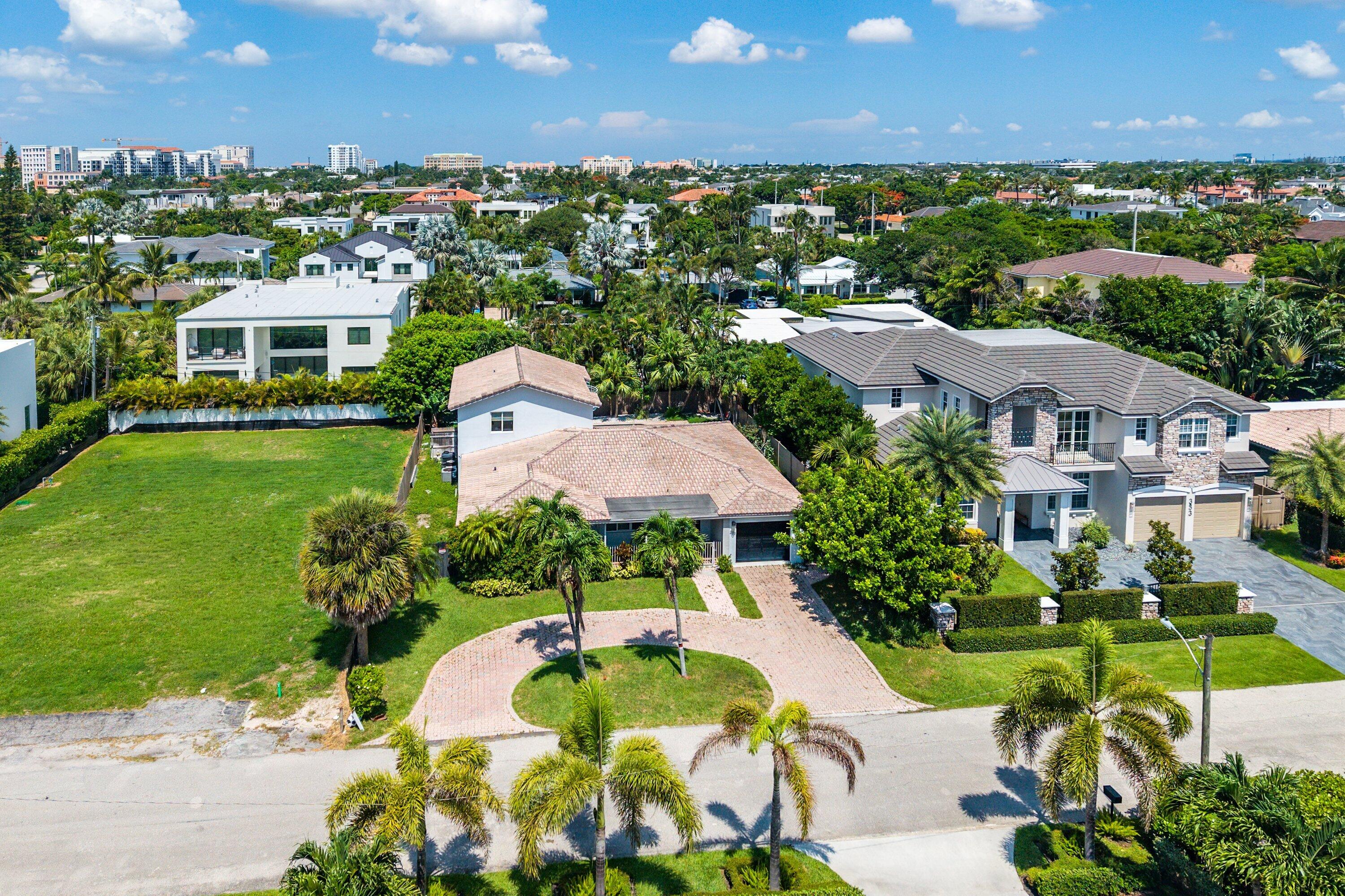 299 Northeast Wavecrest Court Boca Raton, FL 33432 - Photo 8 of 9 004-299NortheastWavecrestCourt-BocaRaton