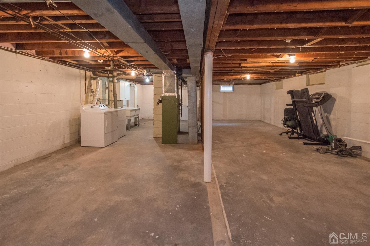 338 Marlboro Road Old Bridge, NJ 08857 - Photo 22 of 25 Gallery Image 22