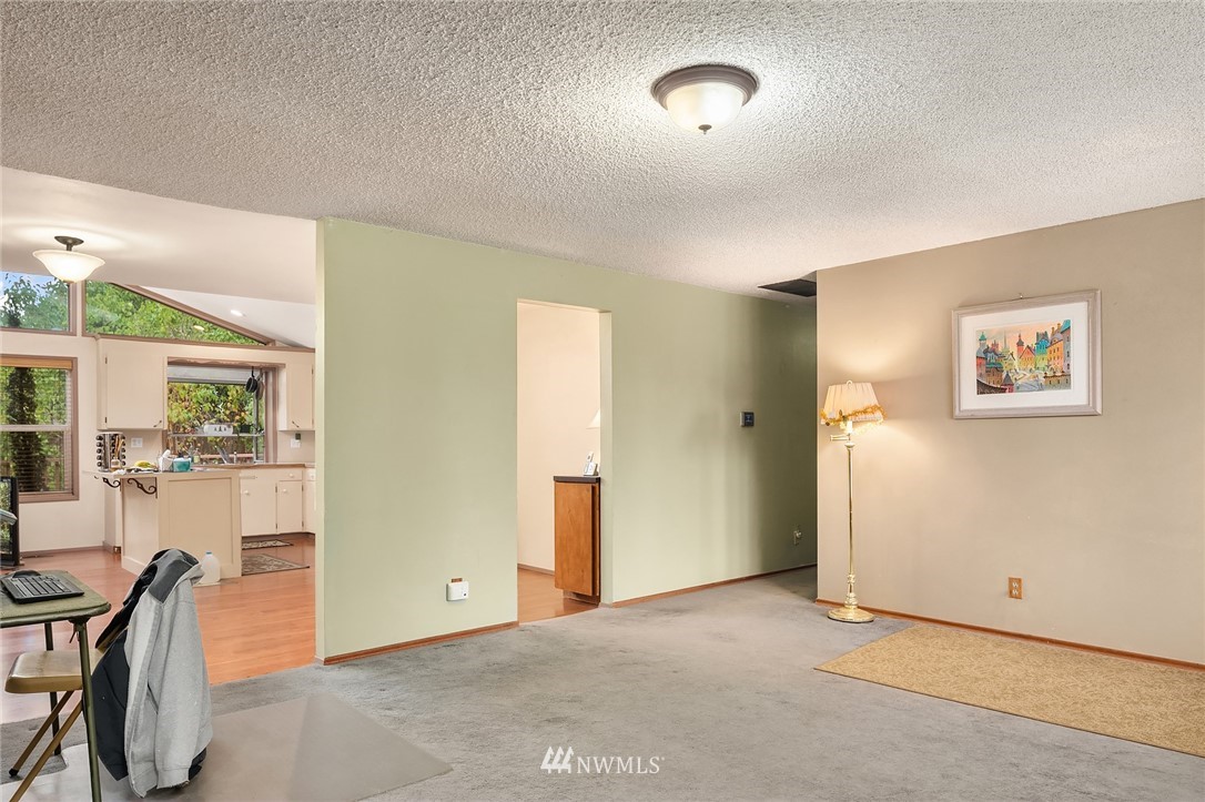 10044 Northeast 201st Street Bothell, WA 98011 - Photo 13 of 22