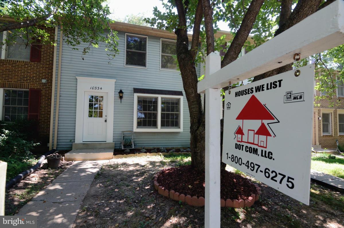 10334 Apple Ridge Road Gaithersburg, MD 20886 - Photo 1 of 18 a house view with a outdoor space