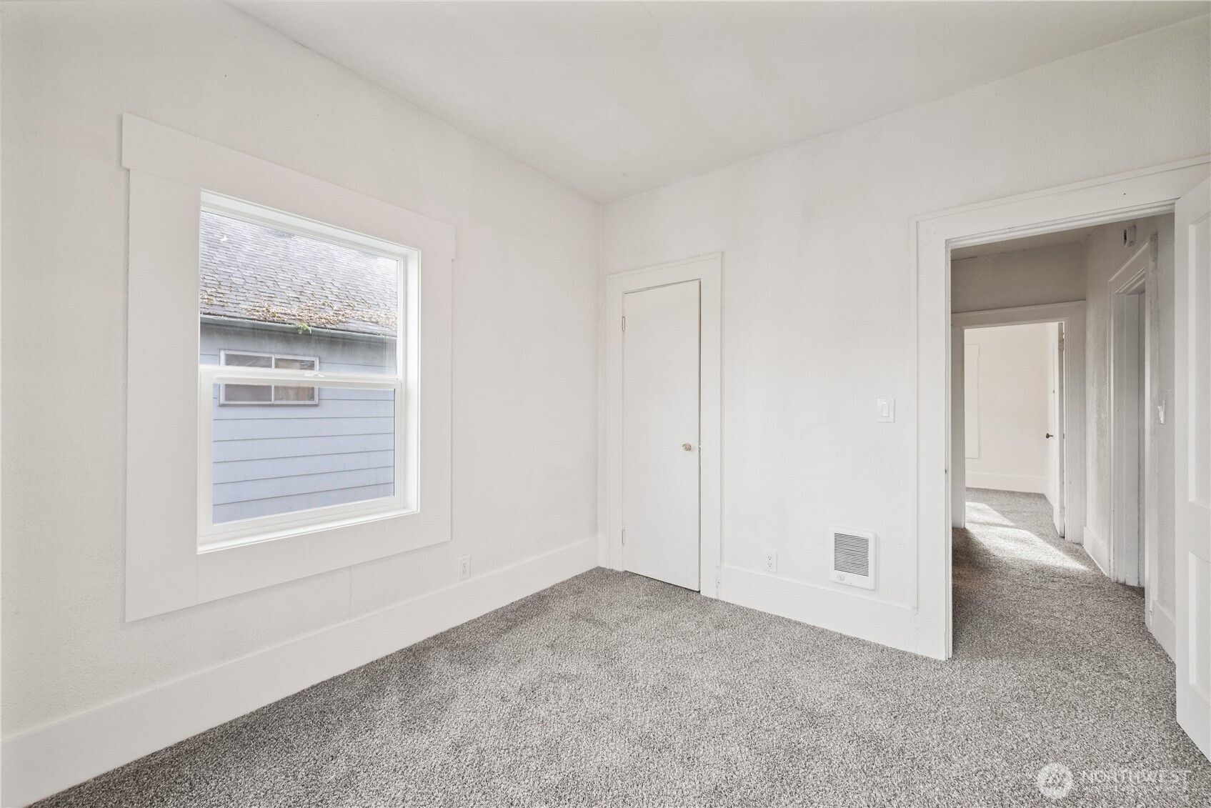 320 23rd Avenue Longview, WA 98632 - Photo 12 of 32