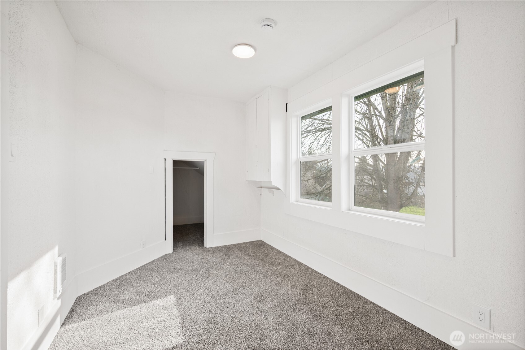 320 23rd Avenue Longview, WA 98632 - Photo 17 of 32