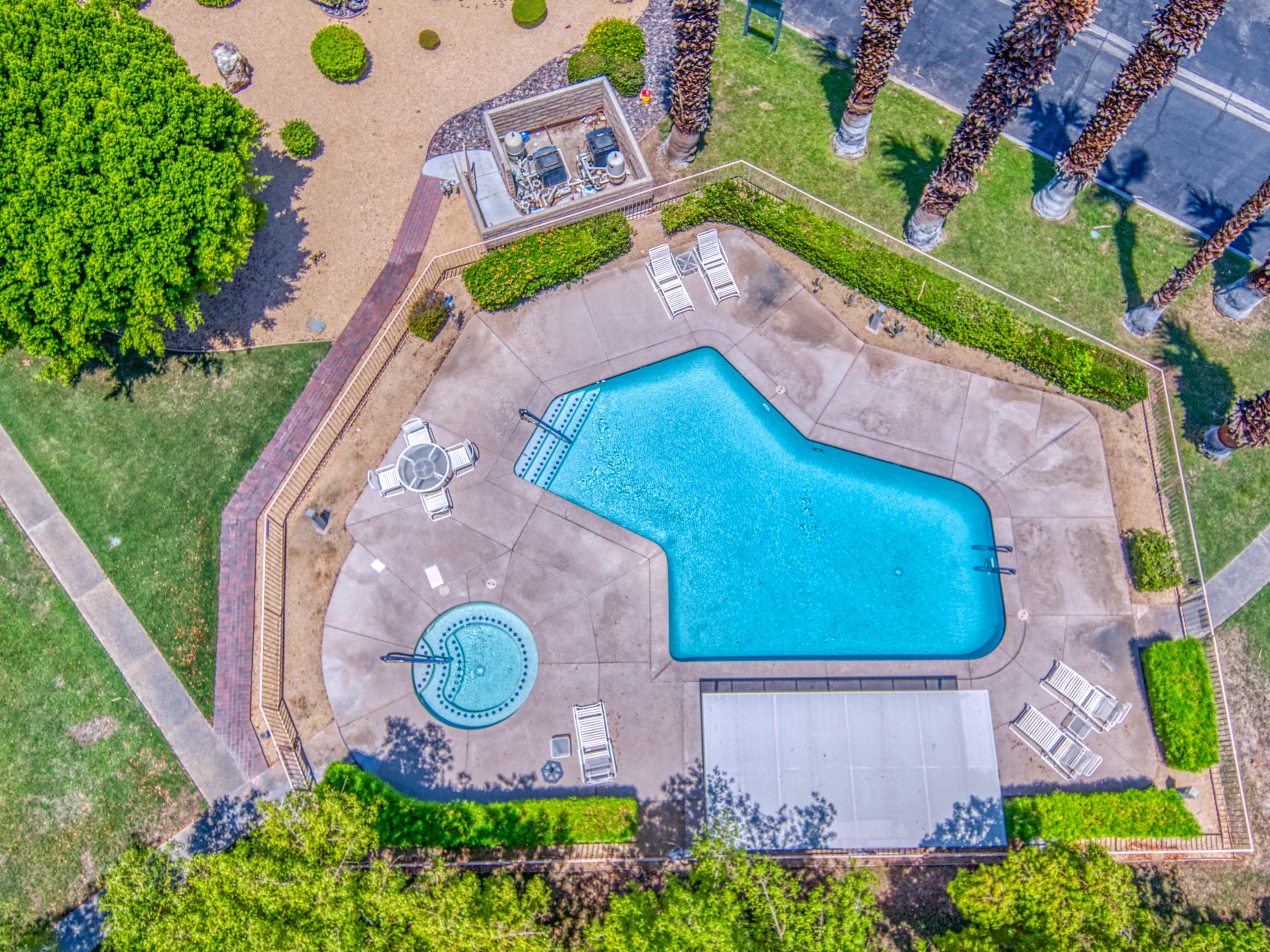 3518 Ridgeview Circle South Palm Springs, CA 92264 - Photo 5 of 32 an aerial view of a house