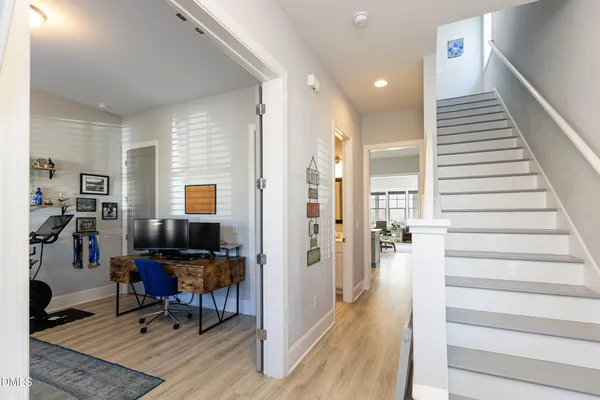 a view of entryway with livingroom and furniture