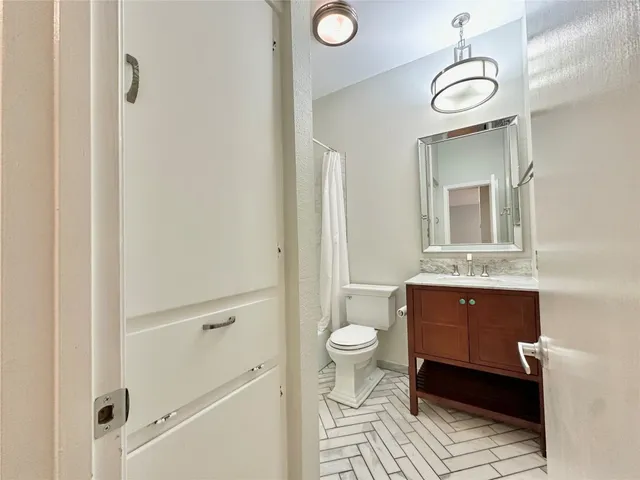 $765,000 | 5504 Montview Street, Unit A & B, Austin, TX 78756