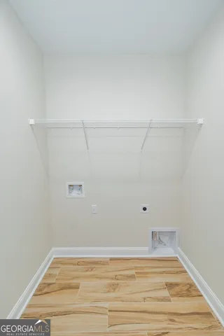 a view of a room with an empty space