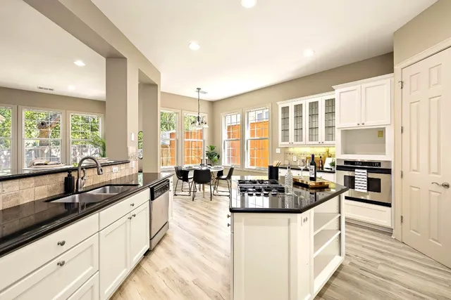 $990,000 | 3508 Red River Street, Austin, TX 78705