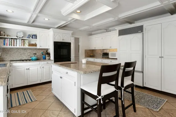 $2,795,000 | 29 Old Stone Bridge Road, Cos Cob, CT 06807