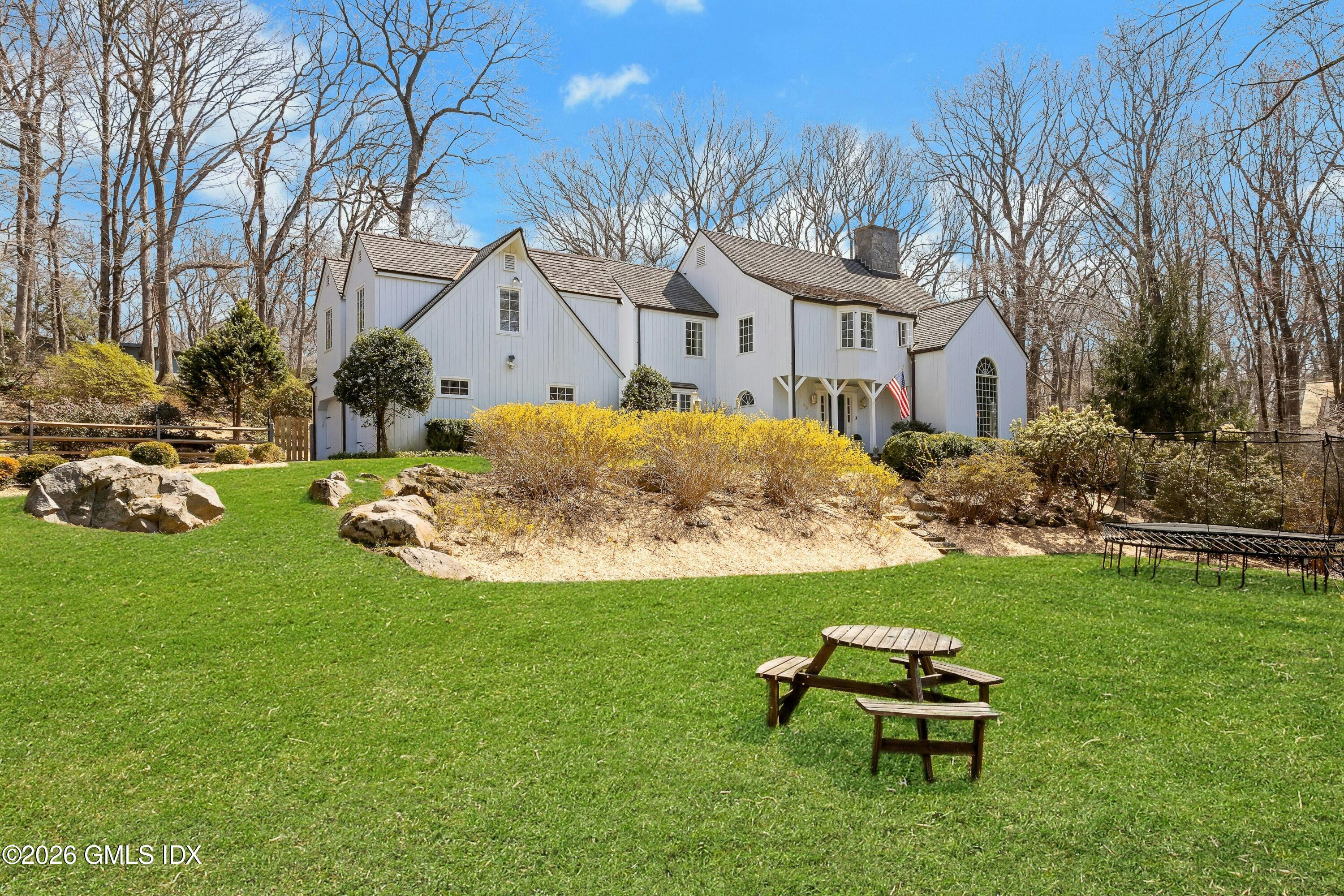 29 Old Stone Bridge Road Cos Cob, CT 06807 - Photo 2 of 45 002-491367-_X0A1640_14567206