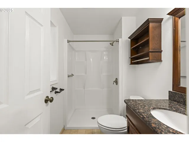 $595,000 | 2669 Southeast Alder Street, Hillsboro, OR 97123