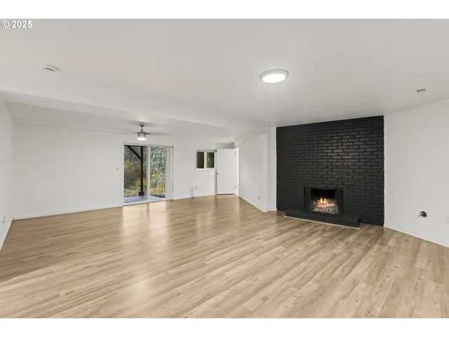 $595,000 | 2669 Southeast Alder Street, Hillsboro, OR 97123