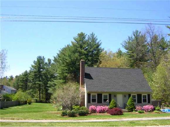 34 Whitford Road Nashua, NH 03062 - Photo 1 of 5 Gallery Image 1