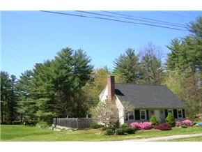 34 Whitford Road Nashua, NH 03062 - Photo 5 of 5 Gallery Image 5
