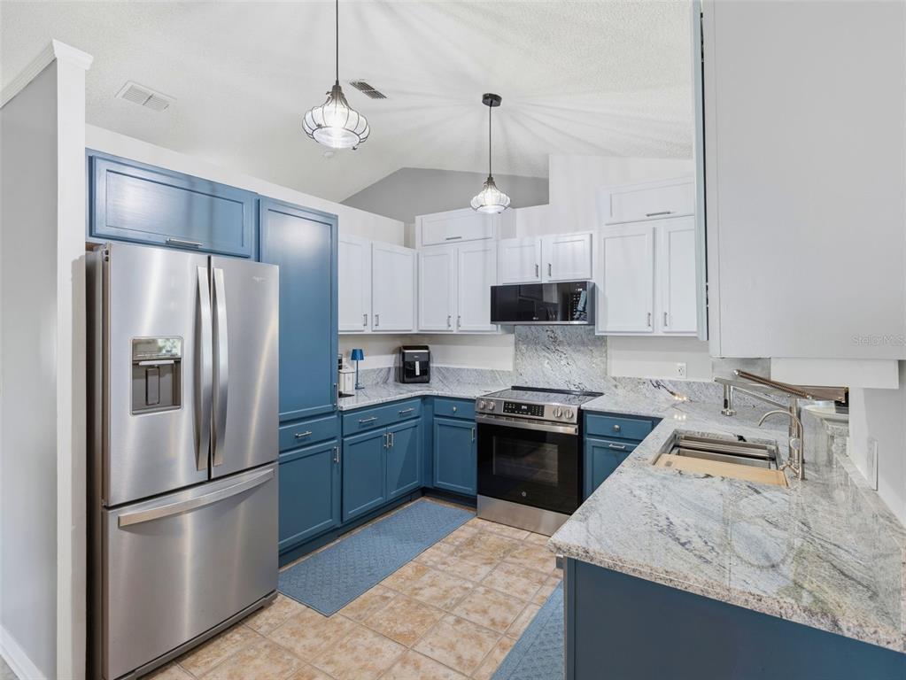 13389 Brewster Road Spring Hill, FL 34609 - Photo 9 of 53