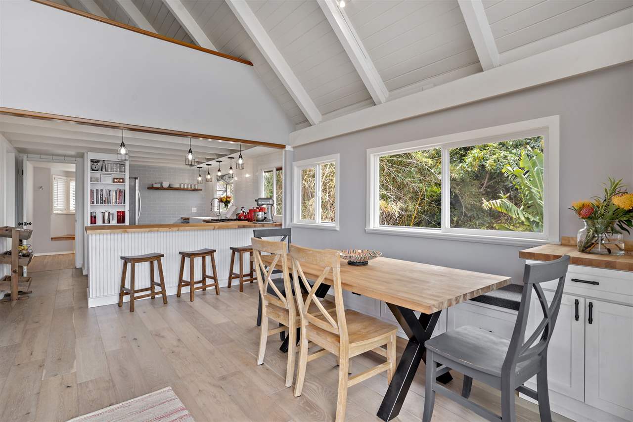 3655 Lower Kula Road Kula, HI 96790 - Photo 4 of 30 a view of a dining room with furniture and windows