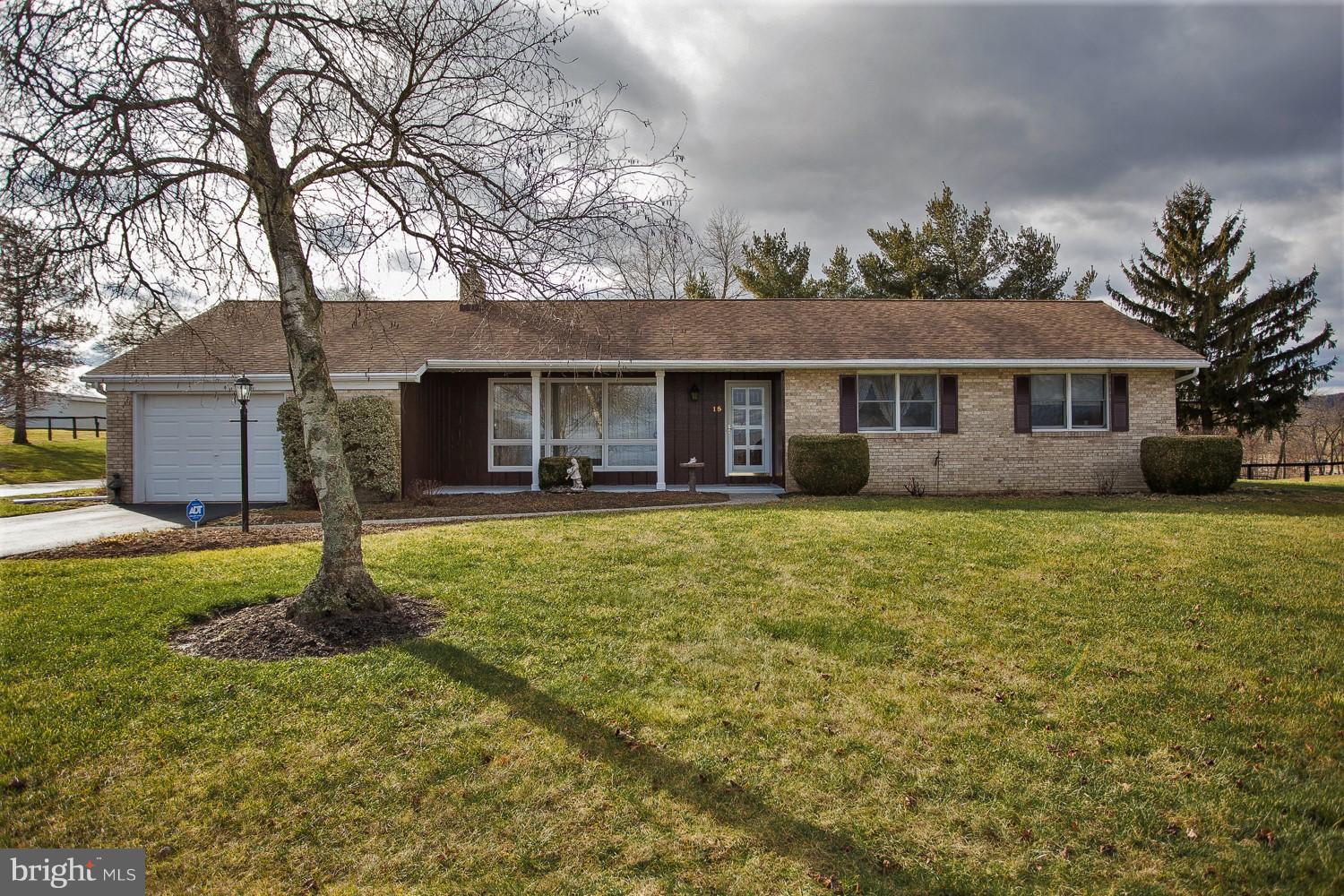 15 Homestead Road Grantville, PA 17028 - Photo 1 of 29 Gallery Image 1