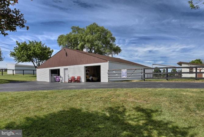15 Homestead Road Grantville, PA 17028 - Photo 24 of 29 Gallery Image 24