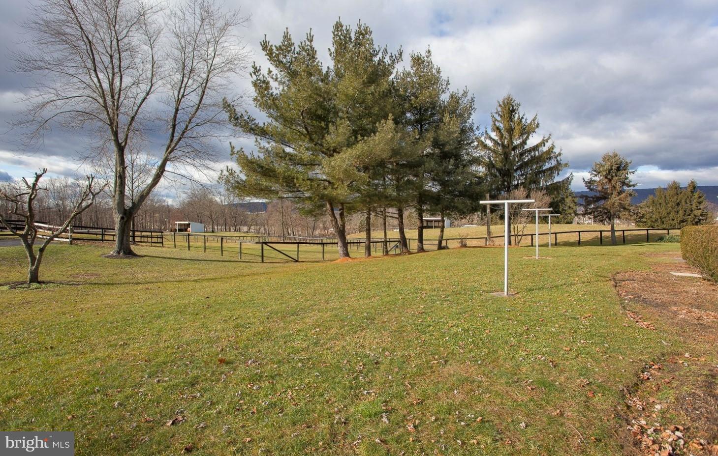 15 Homestead Road Grantville, PA 17028 - Photo 4 of 29 Gallery Image 4