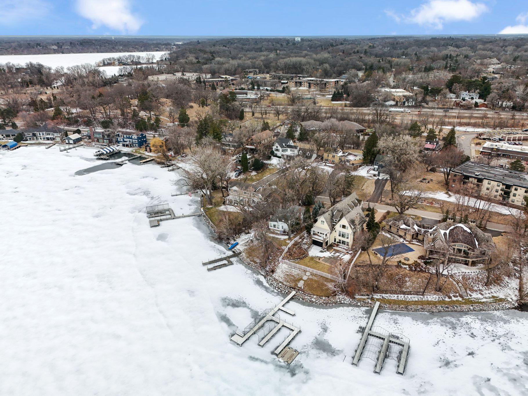 805 Hidden Lane Excelsior, MN 55331 - Photo 8 of 13