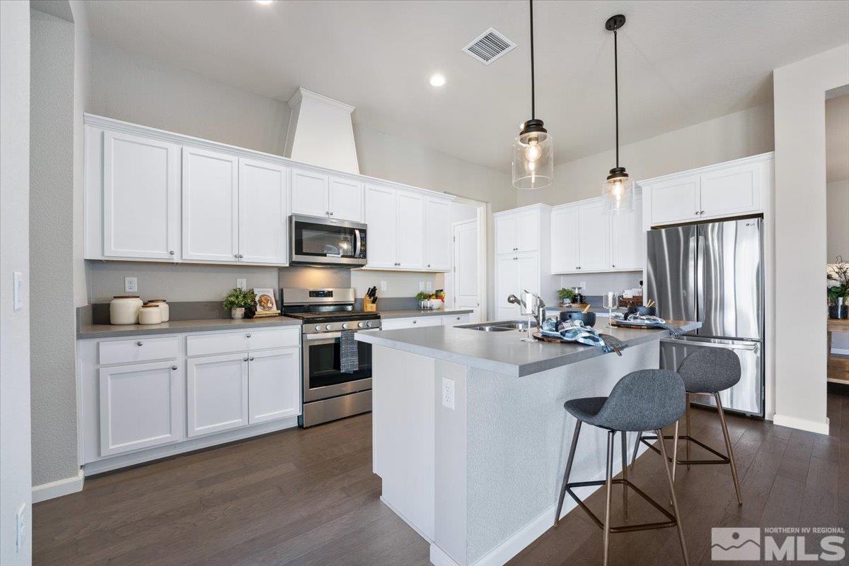 12102 Waving Wheat Court Reno, NV 89521 - Photo 14 of 40 Photo 14