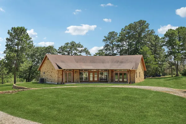 $620,000 | 129 Country Air Drive, Bastrop, TX 78602