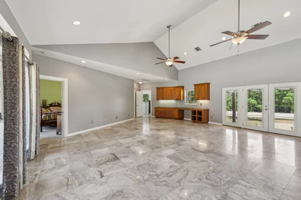 $620,000 | 129 Country Air Drive, Bastrop, TX 78602