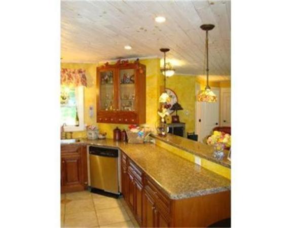 14 West Hartland Road Granville, MA 01034 - Photo 8 of 28 Gallery Image 8