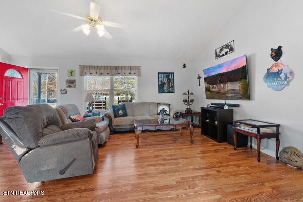 5110 Morganton Road Greenback, TN 37742 - Photo 11 of 34
