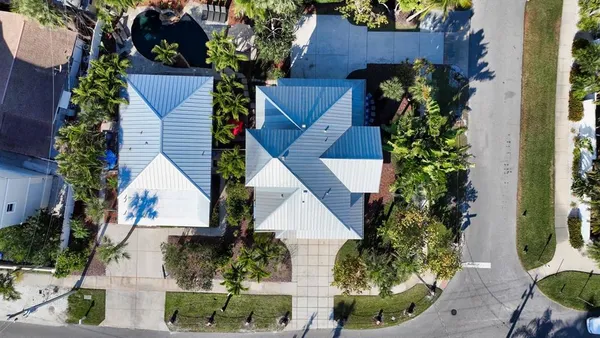 $6,400,000 | 5610 Avenida Del Mare, Sarasota, FL 34242