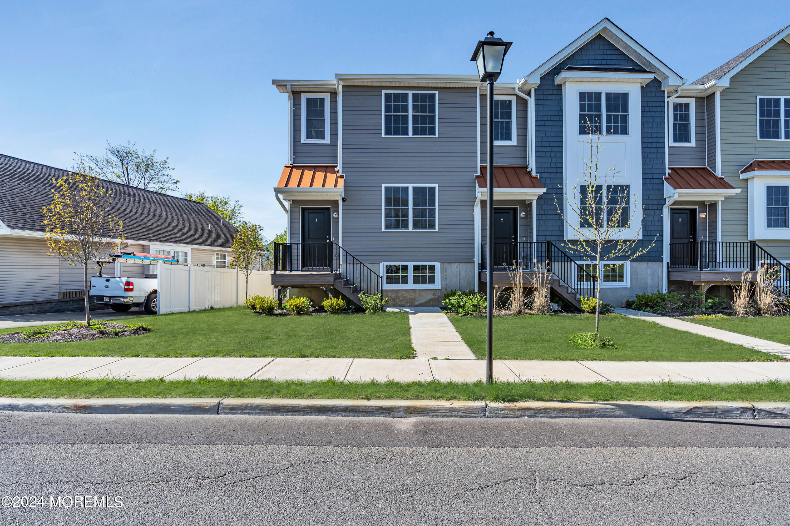 333 1st Street, Unit 3 Keyport, NJ 07735 - Photo 3 of 41 004_dsc09235-1