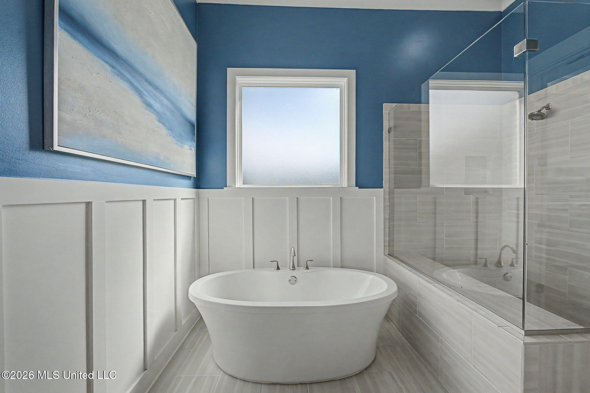 13910 Highlands Crest Loop Olive Branch, MS 38654 - Photo 5 of 58 Primary Bathroom