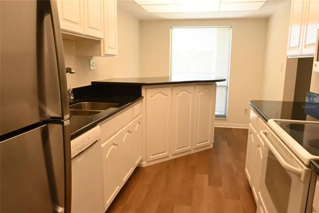 $1,875 | 2800 Cove Cay Drive, Unit 4D, Clearwater, FL 33760