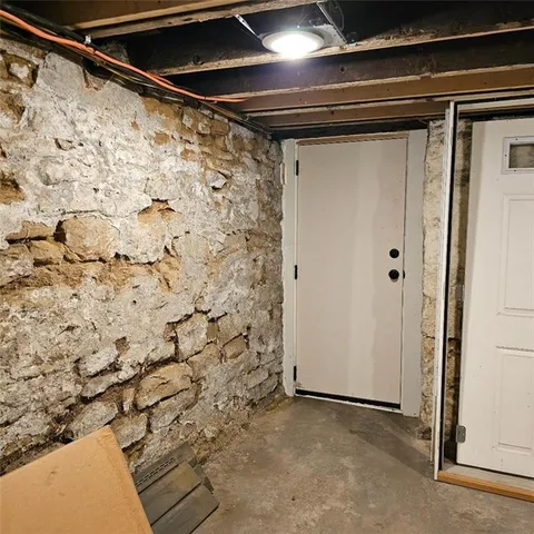 $190,000 | 906 11th Street, New Brighton, PA 15066