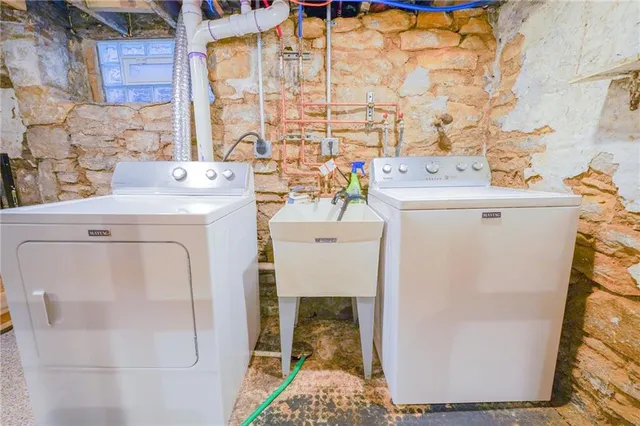 $190,000 | 906 11th Street, New Brighton, PA 15066