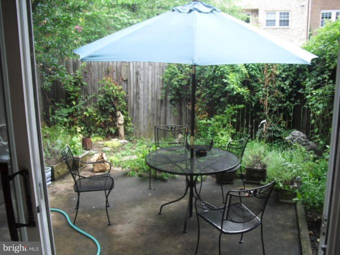 7012 Leebrad Street Springfield, VA 22151 - Photo 2 of 7 Fenced Back yard and patio