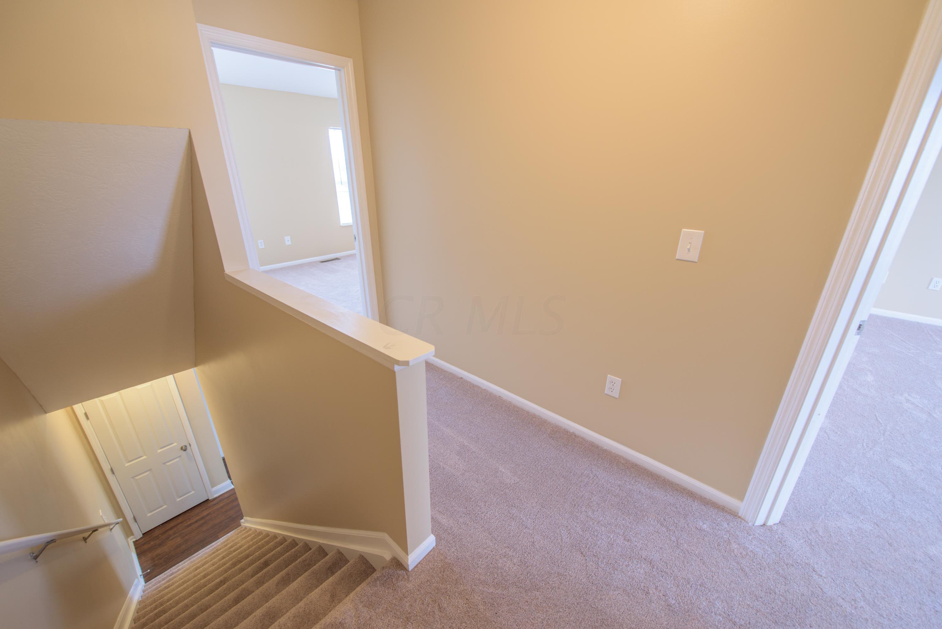 695 Lazelle Road Westerville, OH 43081 - Photo 16 of 34