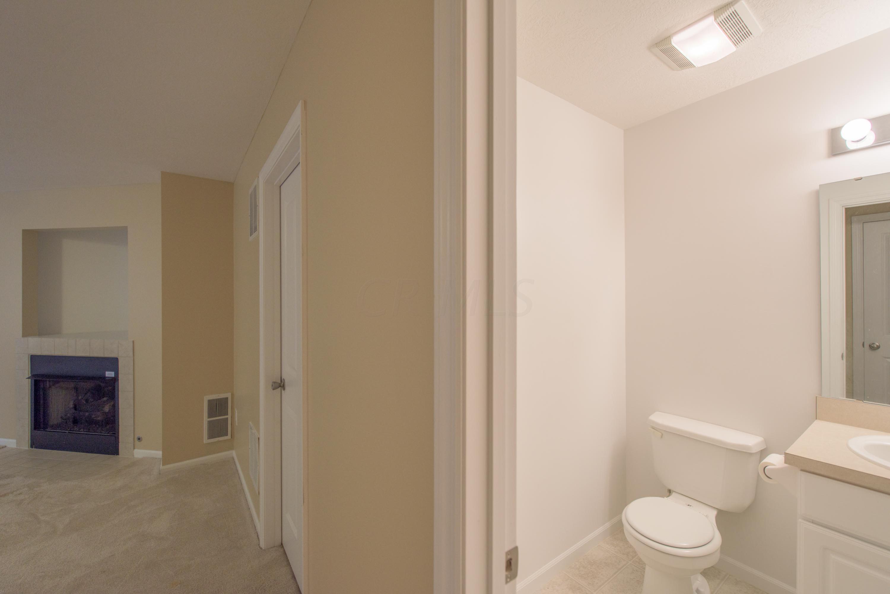 695 Lazelle Road Westerville, OH 43081 - Photo 28 of 34